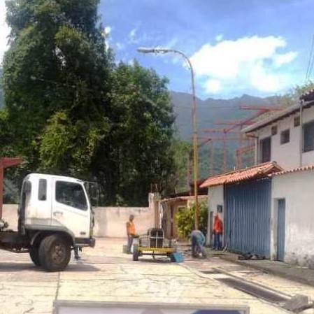 Diario Frontera, Frontera Digital,  AVENIDA URDANETA DE MÉRIDA, Regionales, ,Alcalde Jesús Araque ordenó reparación de poste en avenida Urdaneta