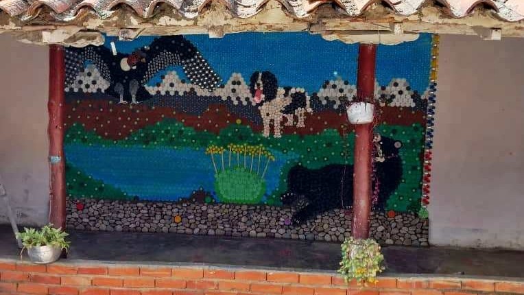http://fronteradigital.com.ve/Alcaldía de Rangel develó primer mural ecológico hecho en el municipio