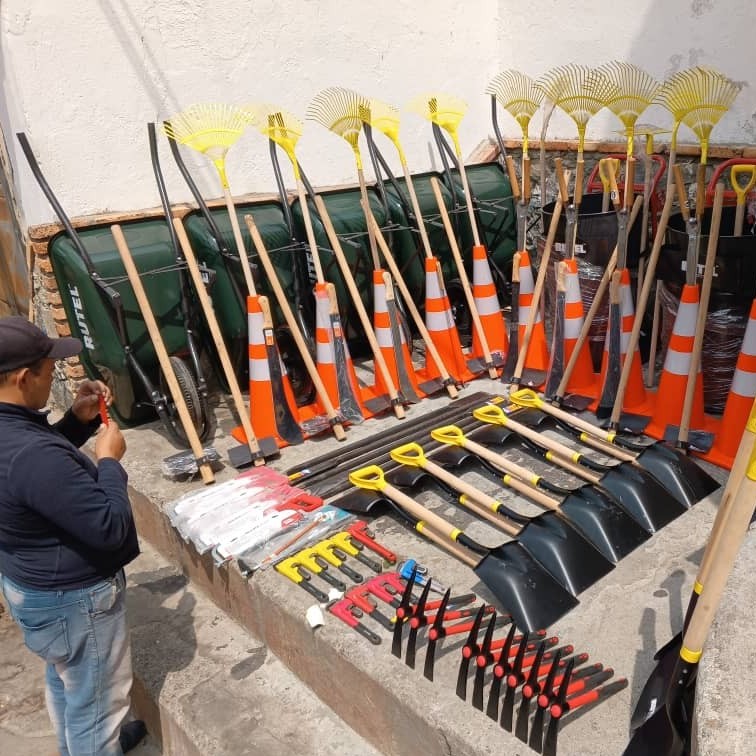 Diario Frontera, Frontera Digital,  Páramo, ,Entregaron herramientas de trabajo a las cinco 
coordinaciones parroquiales del municipio Rangel