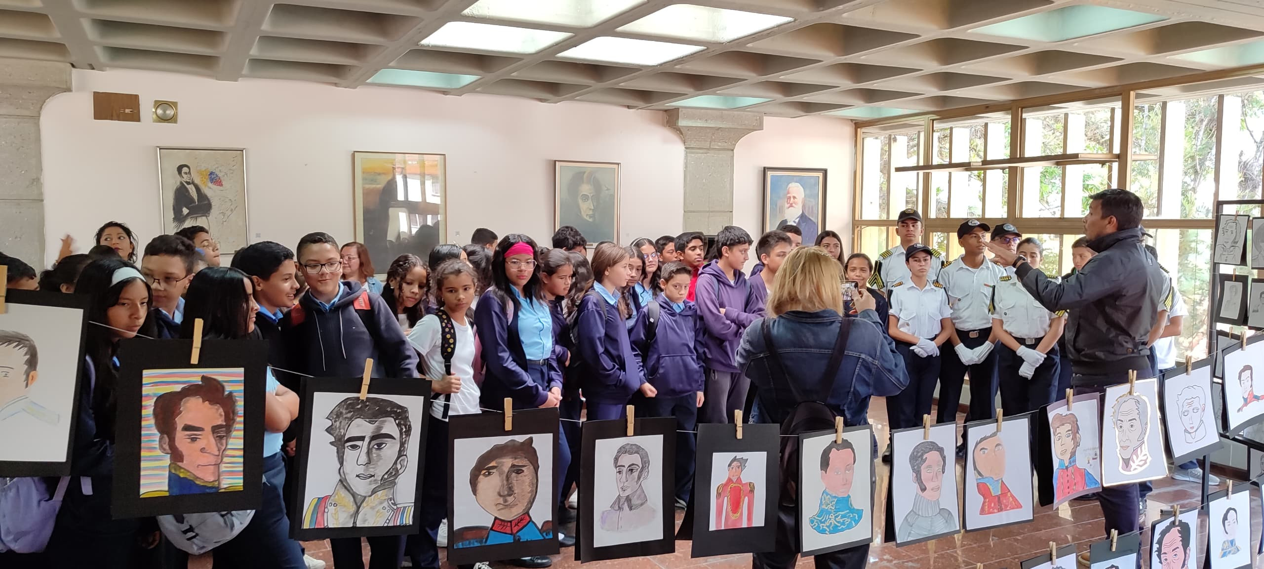 Diario Frontera, Frontera Digital,  Regionales, ,Alcalde Jesús Araque inauguró Exposición “Miradas de Bolívar” con el Liceo Libertador