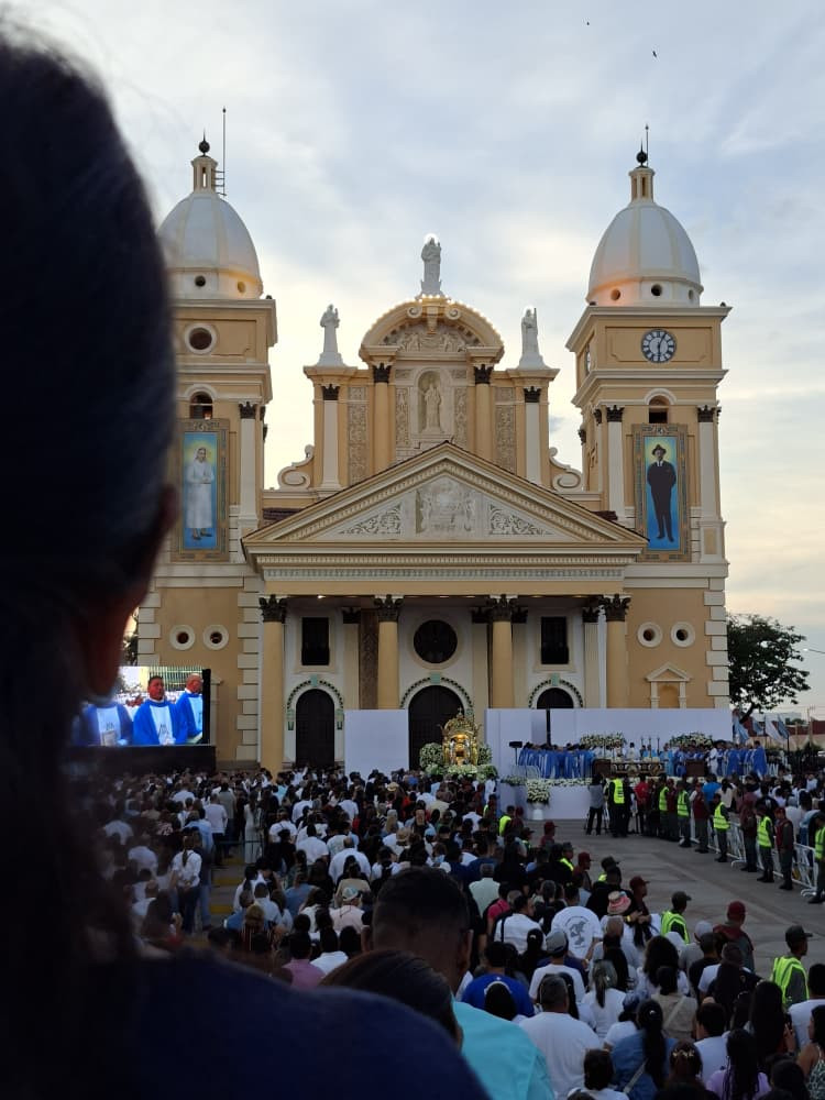 Diario Frontera, Frontera Digital,  Nacionales, ,Mons. Azuaje: Virgen Chinita “no es solo una figura en la tablita, sino símbolo de amor y fidelidad”