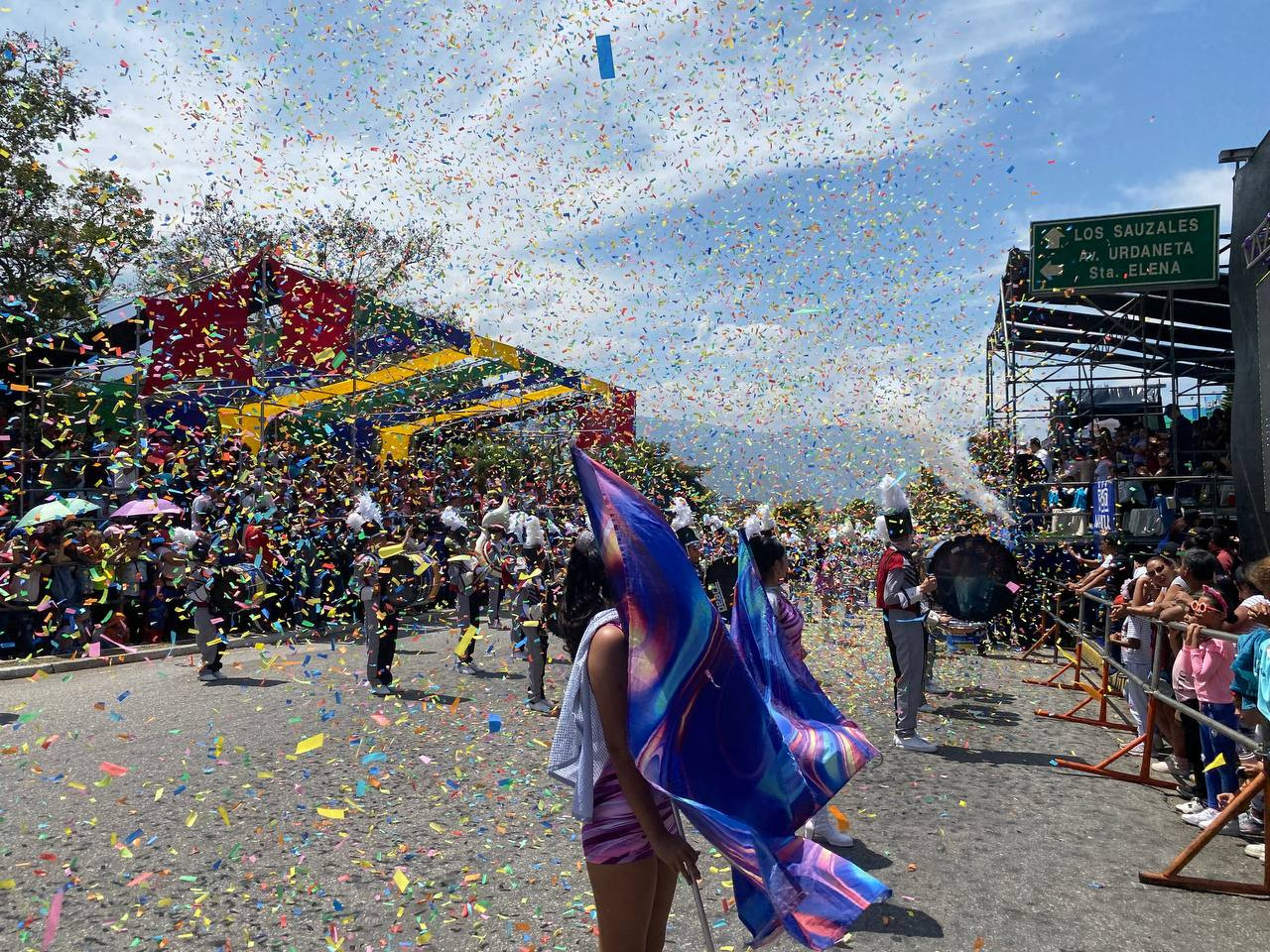 Diario Frontera, Frontera Digital,  Regionales, ,Merideños disfrutaron el Desfile de Carnaval de la Feria Internacional del Sol