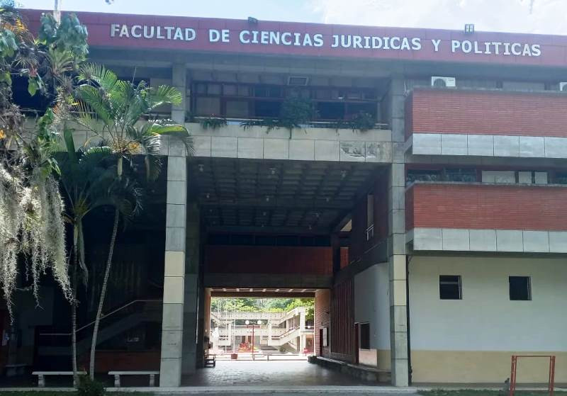 Diario Frontera, Frontera Digital,  Regionales, ,Estudiante de la ULA denuncia agresión de funcionarios armados 
en la Facultad de Ciencias Jurídicas y Políticas