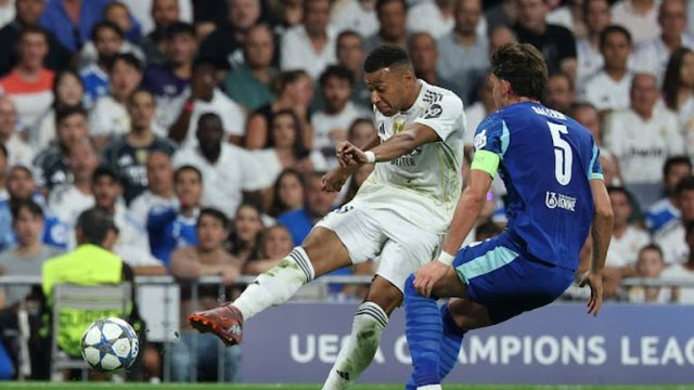 Diario Frontera, Frontera Digital,  Deportes, ,Dos penales de Mbappé dan sufrido triunfo al Madrid 2-1 ante el Marsella