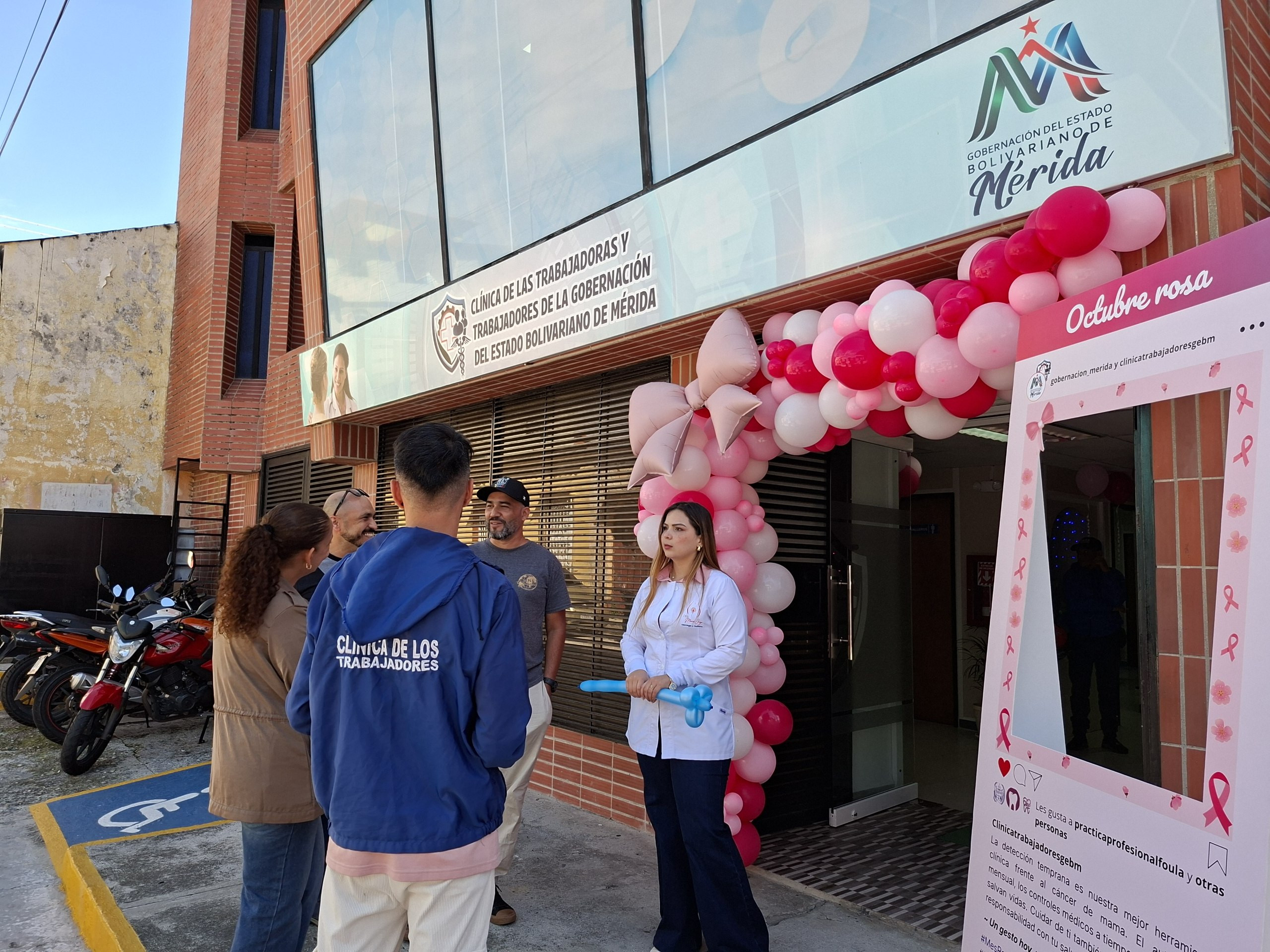 Diario Frontera, Frontera Digital,  Salud, ,Yasceni Peña, paciente y sobreviviente de dos tipos de cáncer, destacó la importancia de estas jornadas para orientar a las mujeres, promover la prevención y desmontar mitos relacionados con la enfermedad,Clínica de los Trabajadores de la gobernación amplía servicios médicos