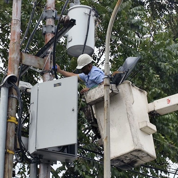 Diario Frontera, Frontera Digital,  Regionales, ,Secretaría de Servicios Públicos mejora el alumbrado de Mérida
