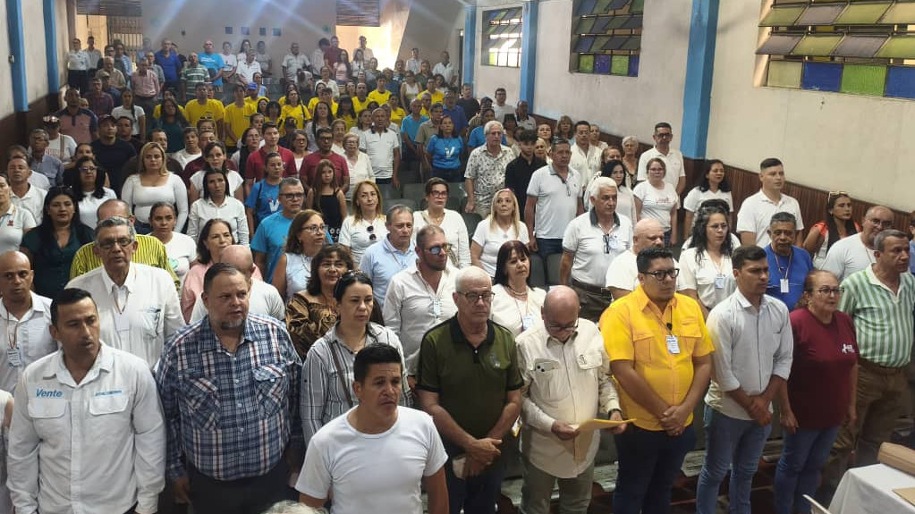 http://fronteradigital.com.ve/Gran participación en Asamblea de Ciudadanos realizada por Vente Tovar