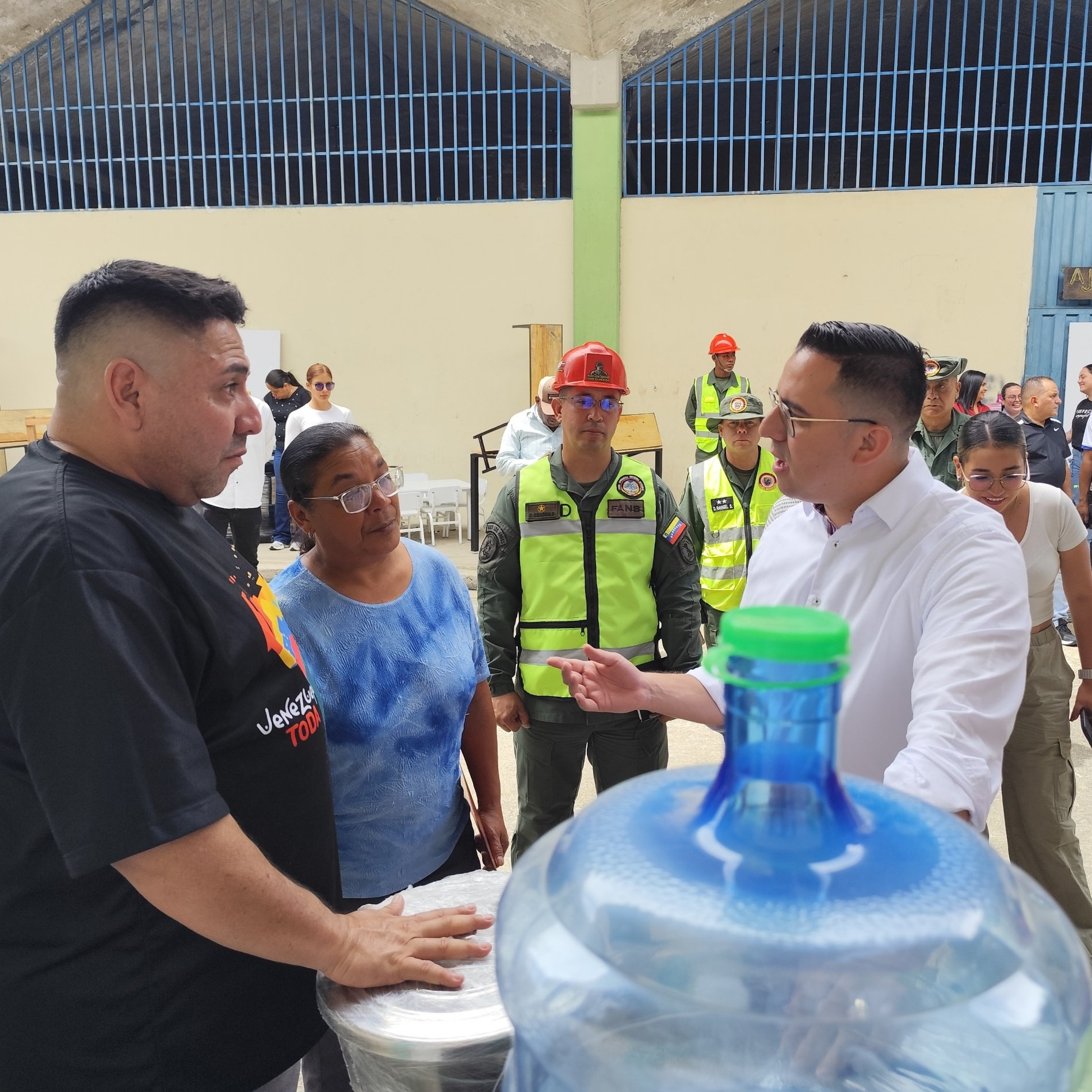 Diario Frontera, Frontera Digital,  Regionales, ,Gobernador Arnaldo Sánchez dota instituciones educativas de los 23 municipios merideños