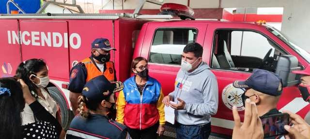 Diario Frontera, Frontera Digital,  CUERPO DE BOMBEROS, Panamericana, ,Jehyson Guzmán entregó camión  
contra incendio a bomberos de Tulio Febres Cordero