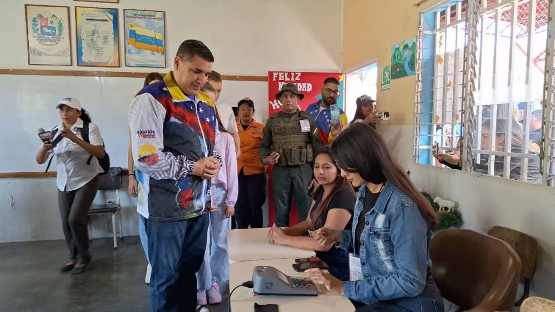  municipio Libertador, Jehyson Guzmán, parroquia Jacinto Plaza, Mérida, Esequibo, Referéndum consultivo, Venezuela Toda, Plan República, Politica, 