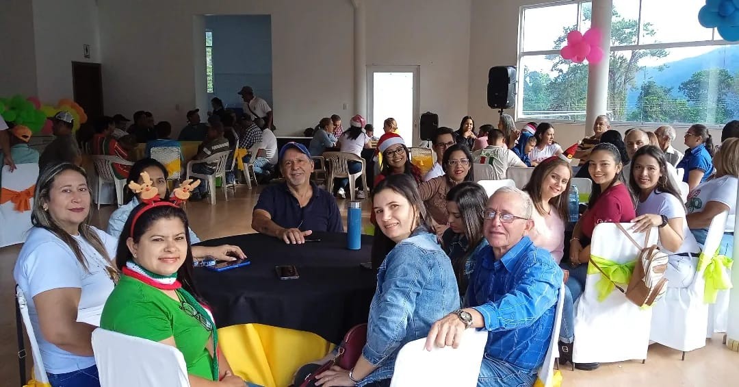  municipio Zea, Zea, Victor Bustamante, desayuno navideño, Mocoties, 