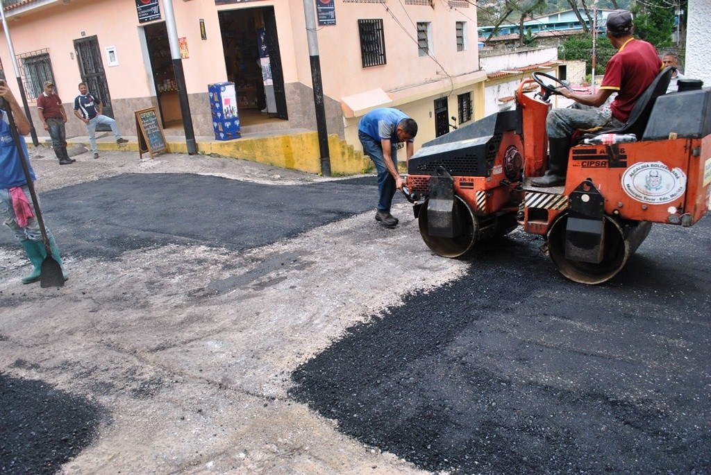 Diario Frontera, Frontera Digital,  15 nuevas toneladas de asfalto, TOVAR, ESTADO MÉRIDA, Mocoties, ,15 nuevas toneladas de asfalto fueron usadas para bacheo de calles en Tovar