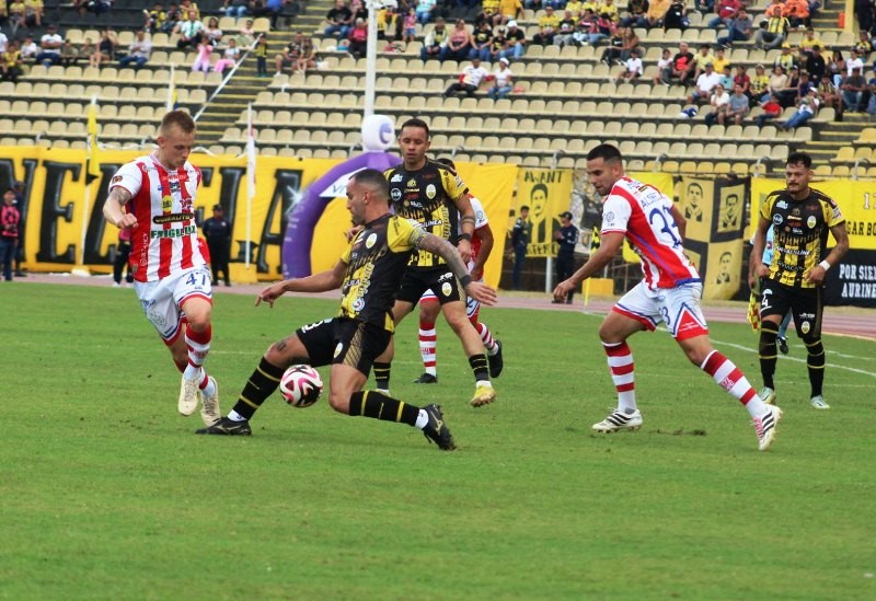 Diario Frontera, Frontera Digital,  Deportes, ,Estudiantes de Mérida fue sorprendido 
en su debut en la Liga FUTVE 2024