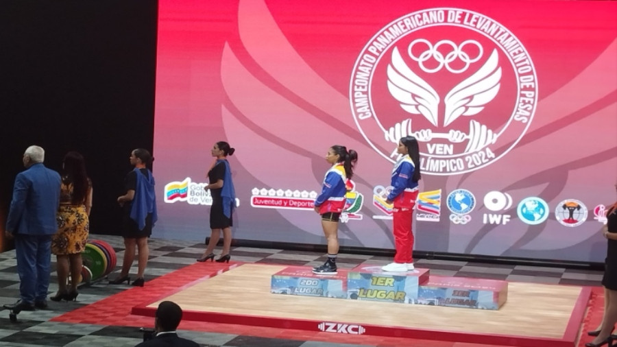 Diario Frontera, Frontera Digital,  Deportes, ,Victoria Tovar campeona absoluta en categoría de 45kg