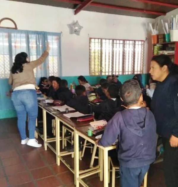 Diario Frontera, Frontera Digital,  Páramo, ,En la Mucumpate se dictan clases de Inglés 
como iniciativa municipal