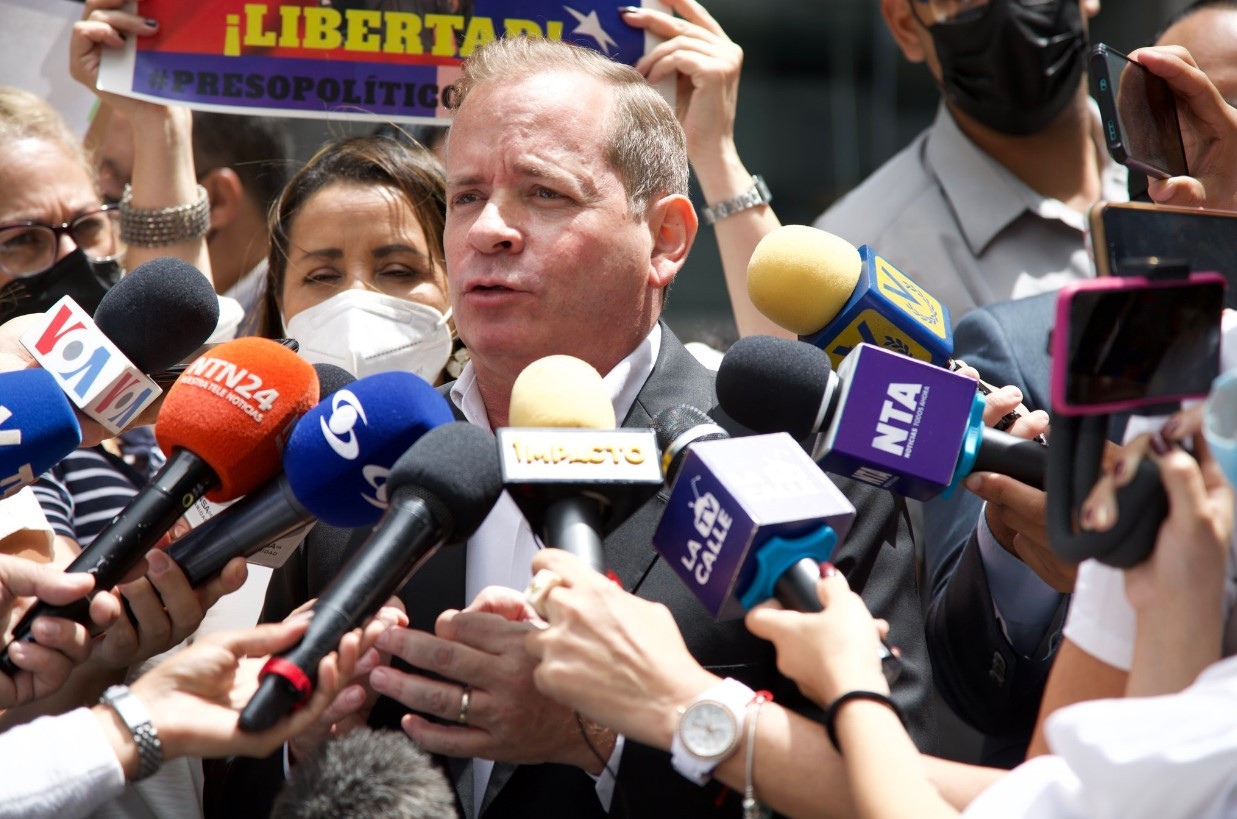 Diario Frontera, Frontera Digital,  Politica, ,CNE publica inhabilitaciones contra Juan Pablo Guanipa y César Pérez Vivas