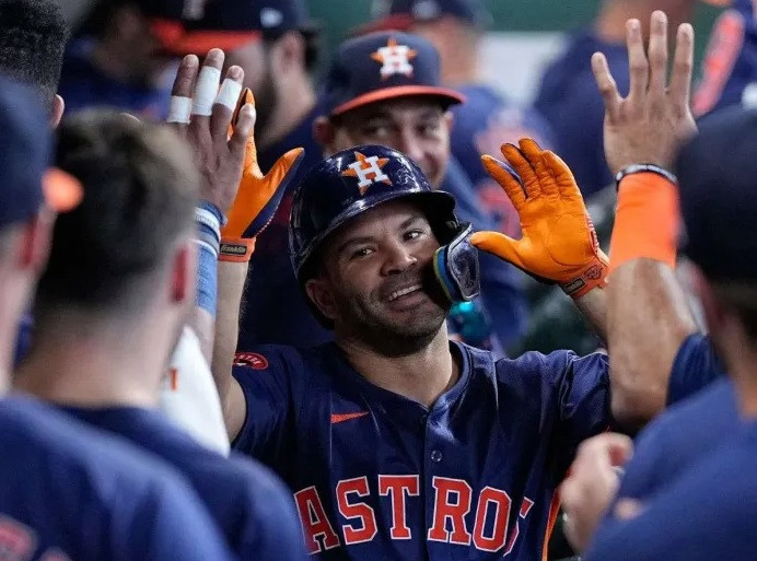 Diario Frontera, Frontera Digital,  Deportes, ,José Altuve logra una marca en bases robadas