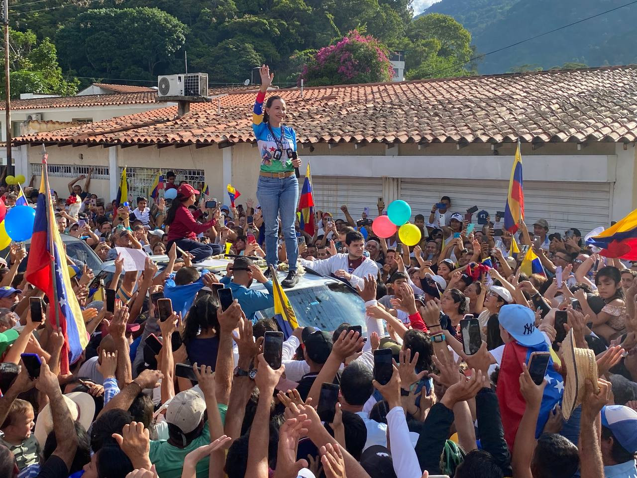 Diario Frontera, Frontera Digital,  Mocoties, ,Zedeños salieron abrumadoramente a recibir a María Corina Machado a su paso por este municipio
