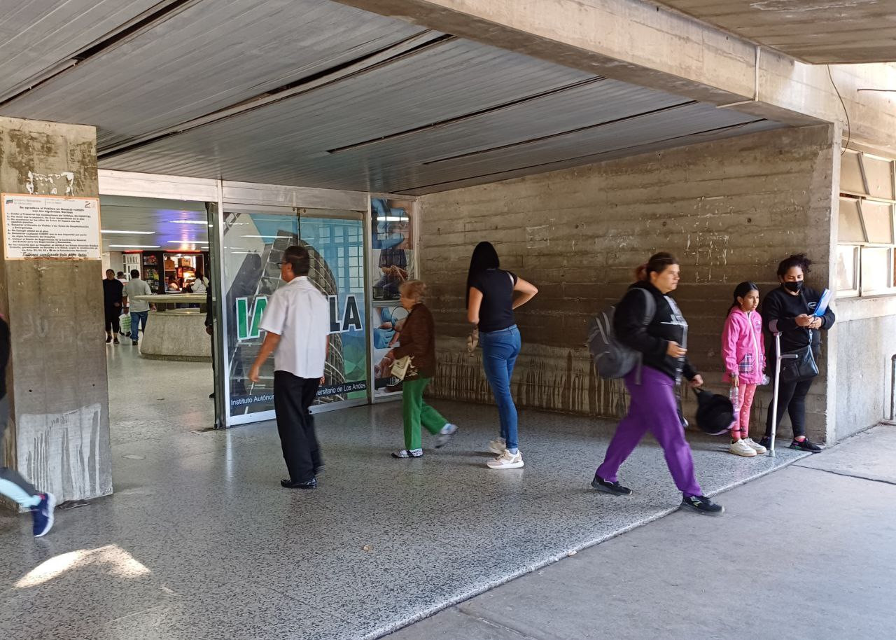 Diario Frontera, Frontera Digital,  Salud, ,ULA respalda a médicos jubilados de oficio en el Iahula