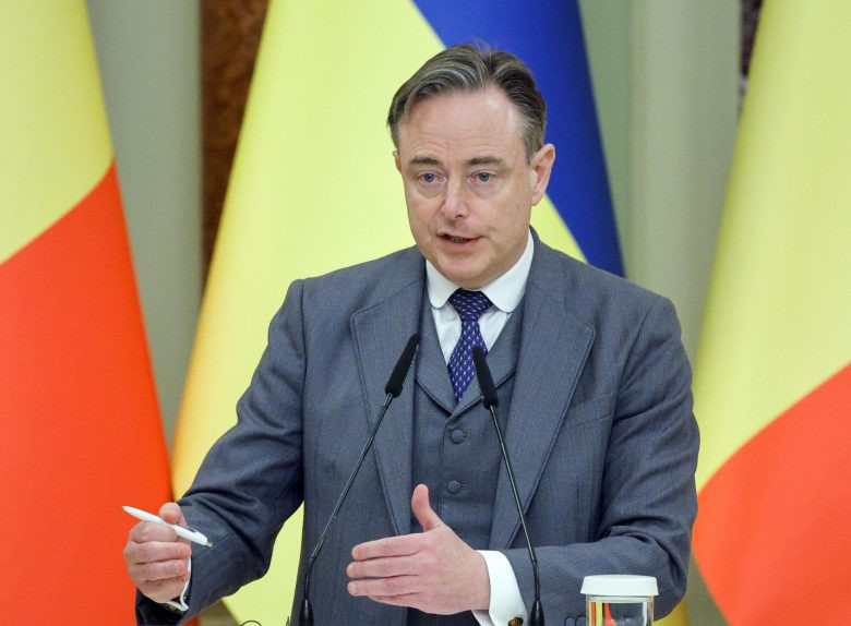 Diario Frontera, Frontera Digital,  Internacionales, ,Primer ministro Bart De Wever,Bélgica desmantela una célula terrorista 
que planeaba atentar contra el primer ministro Bart De Wever