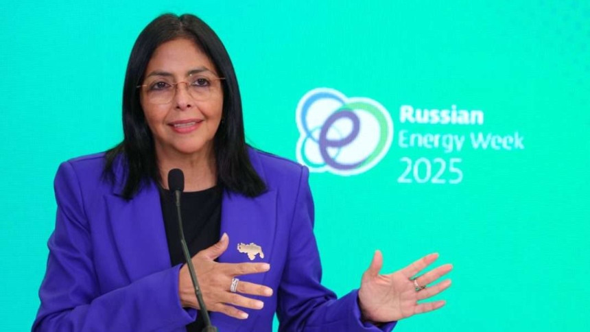 Diario Frontera, Frontera Digital,  Internacionales, ,Rodríguez se encuentra de visita en Moscú para participar en el Foro Internacional de la Energía de Rusia. Durante su alocución, acusó a la Casa Blanca de buscar tomar el control de los recursos naturales venezolanos,Delcy Rodríguez desde Rusia: 
«Venezuela está bajo amenaza militar de EEUU»