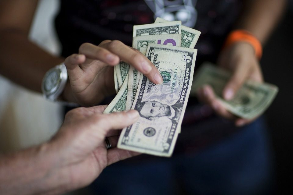Diario Frontera, Frontera Digital,  Nacionales, ,Dólar oficial continúa en tendencia alcista y acumula un aumento del 230 % en 2025