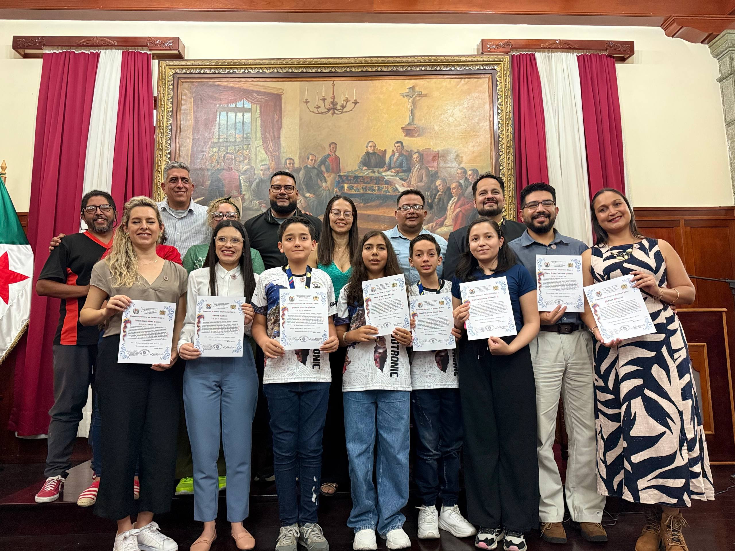 Diario Frontera, Frontera Digital,  Regionales, ,Jóvenes merideños recibieron distinción honorífica por su éxito en las Olimpiadas Nacionales de Robótica