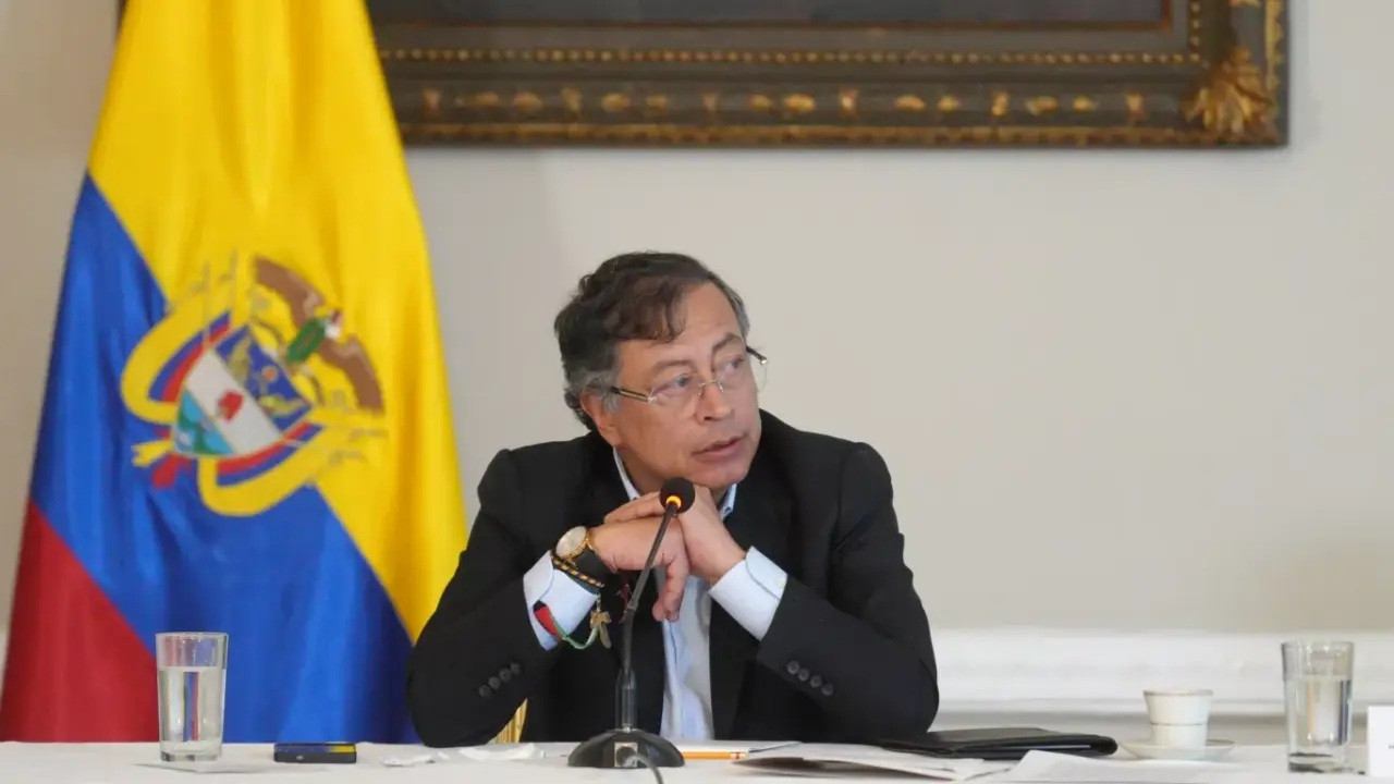 Diario Frontera, Frontera Digital,  Internacionales, ,Petro sobre ataque a lancha cerca de Venezuela: No van narcoterroristas, van jóvenes caribeños pobres