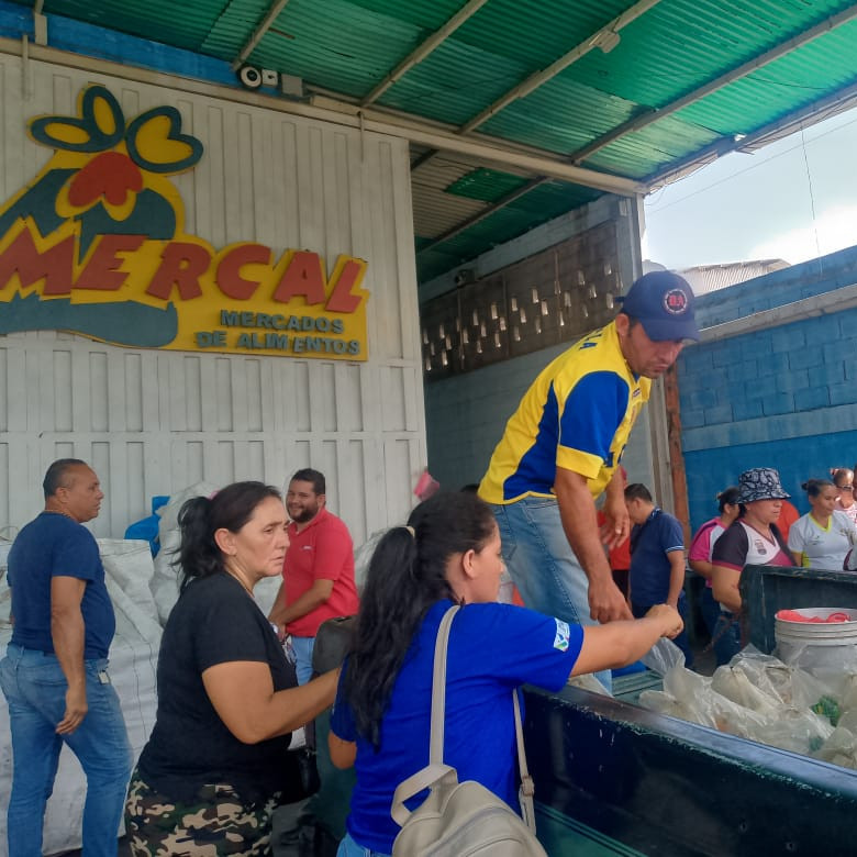 Frontera Digital,  El Vigía Panamericana,  Mercal dotó de comida y proteínas al programa PAE de las instituciones educativas en El Vigía