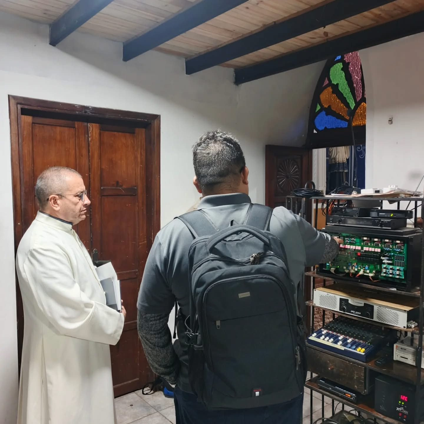 Diario Frontera, Frontera Digital,  Mocoties, ,El silencio de las campanas: Falla crítica de 30 años obliga a la Iglesia de Zea a modernizar su Reloj