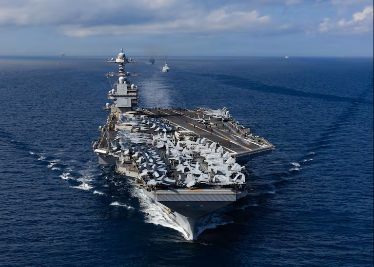 Diario Frontera, Frontera Digital,  Internacionales, ,El portaaviones estadounidense Gerald Ford Terje Pedersen (EFE),Iberia y otras aerolíneas suspenden los vuelos a Venezuela tras el aviso de EE UU por “una actividad militar en aumento”