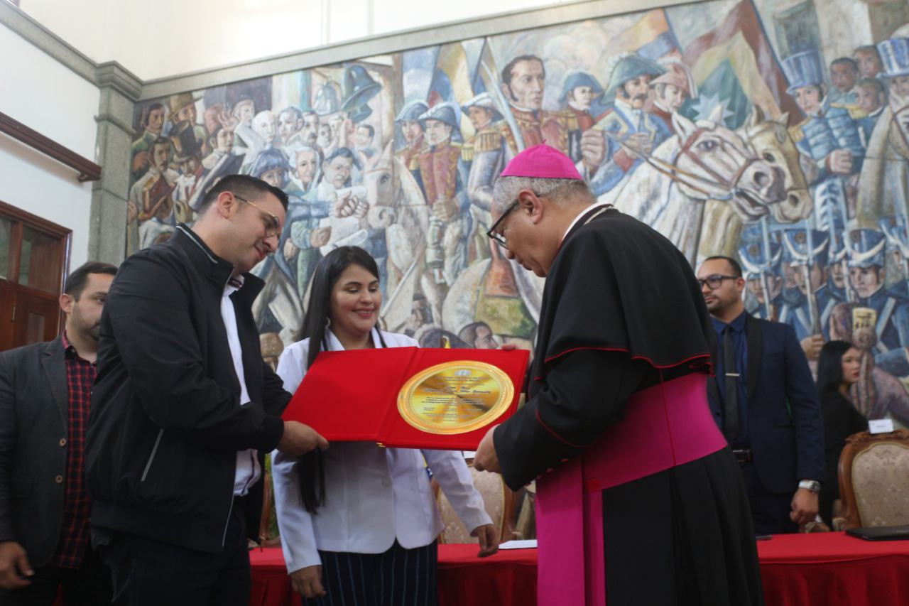 Diario Frontera, Frontera Digital,  Regionales, ,Gobierno de Mérida y Clebm rindieron homenaje a los nuevos santos