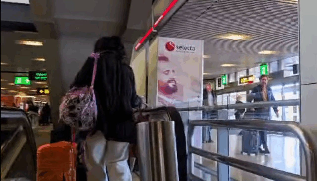 Diario Frontera, Frontera Digital,  Internacionales, ,Personal de la Embajada de Venezuela en España abandona el país con destino a Cuba