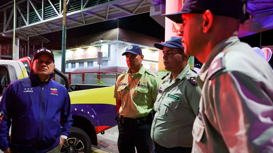 Diario Frontera, Frontera Digital,  Nacionales, ,Reafirmó que el pueblo venezolano, con conciencia elevada, sabe disfrutar en paz, pero también está preparado para defender la patria cuando sea necesario: “Ahí estaré de primerito, en primera línea”.,Ministro de Relaciones Interiores, Justicia y Paz supervisó despliegue 
de seguridad en Caracas y Altos Mirandinos