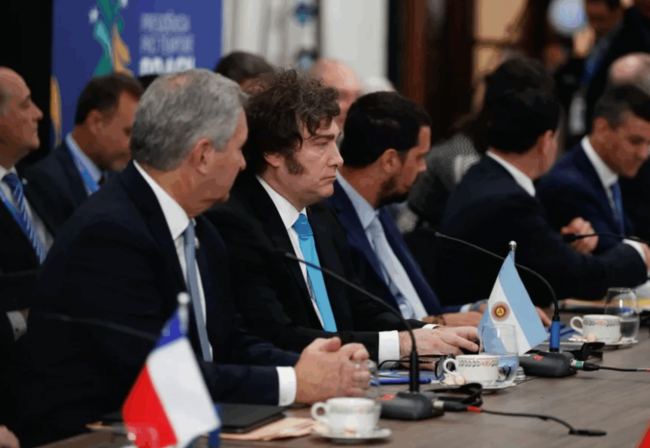 Diario Frontera, Frontera Digital,  Internacionales, ,Milei insta al Mercosur a respaldar la presión militar de EE UU contra gobierno de Maduro