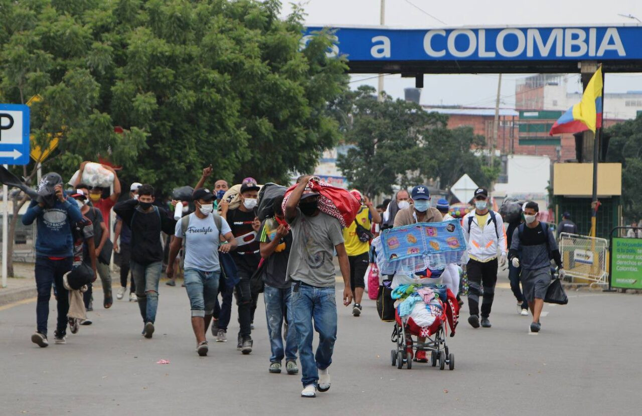 Diario Frontera, Frontera Digital,  Internacionales, ,Alertan sobre incremento en estafas migratorias contra venezolanos en Colombia