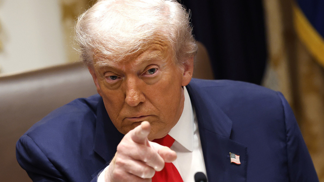 Diario Frontera, Frontera Digital,  Internacionales, ,En una entrevista con Politico, Trump lanzó un nuevo ultimátum en contra de Maduro, en medio de la agresiva campaña de Washington contra Caracas en las aguas del Caribe y las denuncias de Venezuela por considerar que el objetivo de la Casa Blanca es forzar un cambio de régimen: "Sus días están contados", dijo.,Trump afirma que Maduro "tiene los días contados"