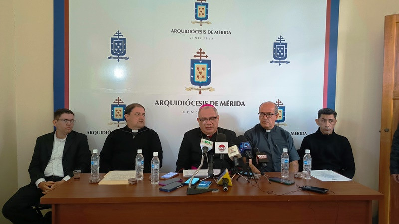 Diario Frontera, Frontera Digital,  Opinión, ,“Jubileo de la esperanza en la Iglesia merideña” por Padre Edduar Molina