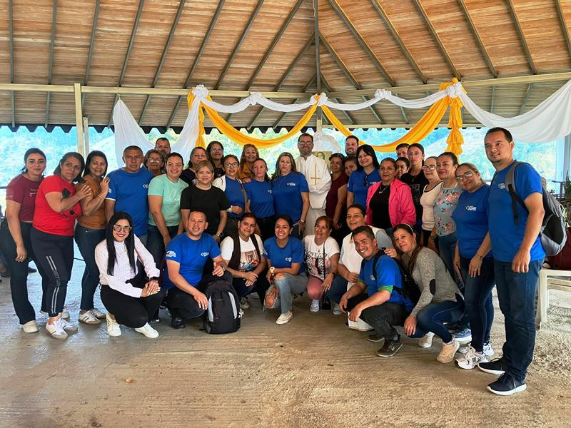 Diario Frontera, Frontera Digital,  Mocoties, ,La parroquia Santuario Nuestra Señora de Regla 
celebró los 150 años de Don Bosco  con los docentes activo