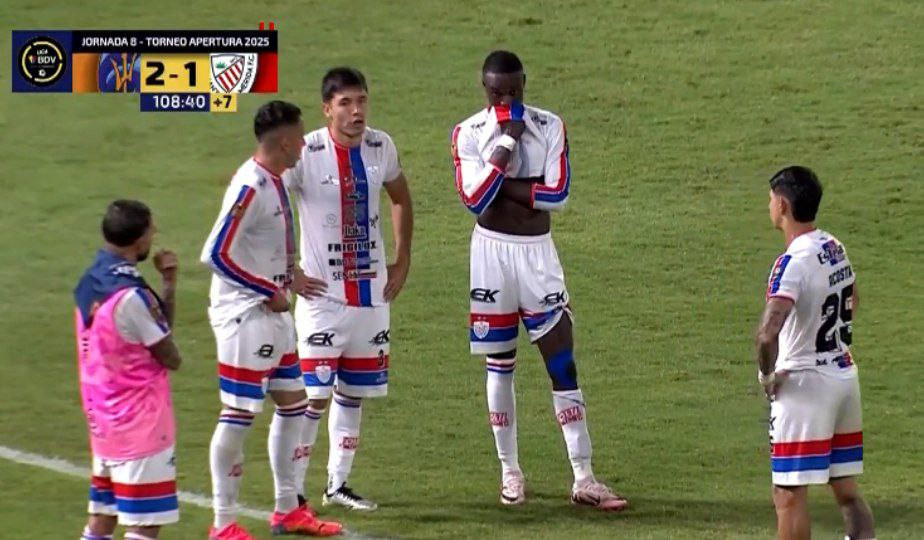 Diario Frontera, Frontera Digital,  Deportes, ,Estudiantes de Mérida se negó a terminar juego ante La Guaira por polémica arbitral