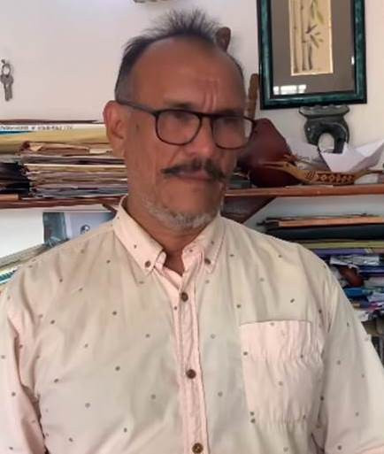 Diario Frontera, Frontera Digital,  Opinión, ,Antonio Márquez Salas en campo descubierto por Orlando Oberto Urbina