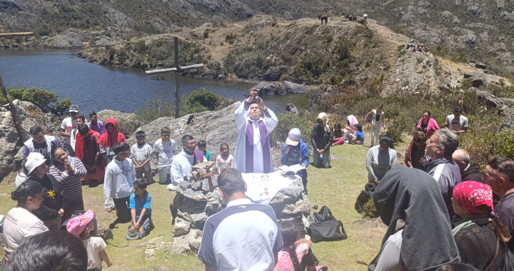 Diario Frontera, Frontera Digital,  Páramo, ,Feligreses de San Rafael de Mucuchíes participaron en la XXII edición del Viacrucis de la Montaña