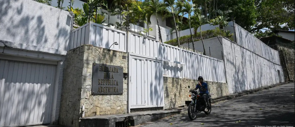 Diario Frontera, Frontera Digital,  Politica, ,Comando Con Venezuela afirma que exrefugiados en embajada llegaron «sanos y salvos» a EEUU
