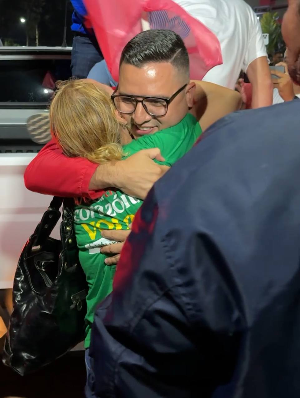 Diario Frontera, Frontera Digital,  Politica, ,Militancia revolucionaria de Mérida celebra victoria electoral de Arnaldo Sánchez