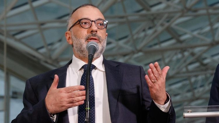 Diario Frontera, Frontera Digital,  Internacionales, ,Luigi Carbone, médico de Francisco, nuevo director de Sanidad del Vaticano