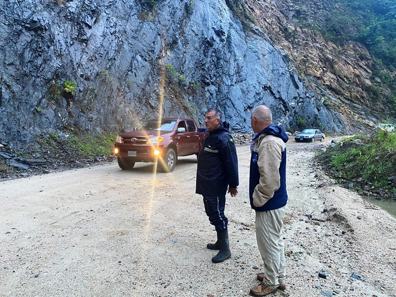 Diario Frontera, Frontera Digital,  Regionales, ,Alcaldía de Zea reabre paso en la local 003 tras deslizamiento de material rocoso en el sector la Roca