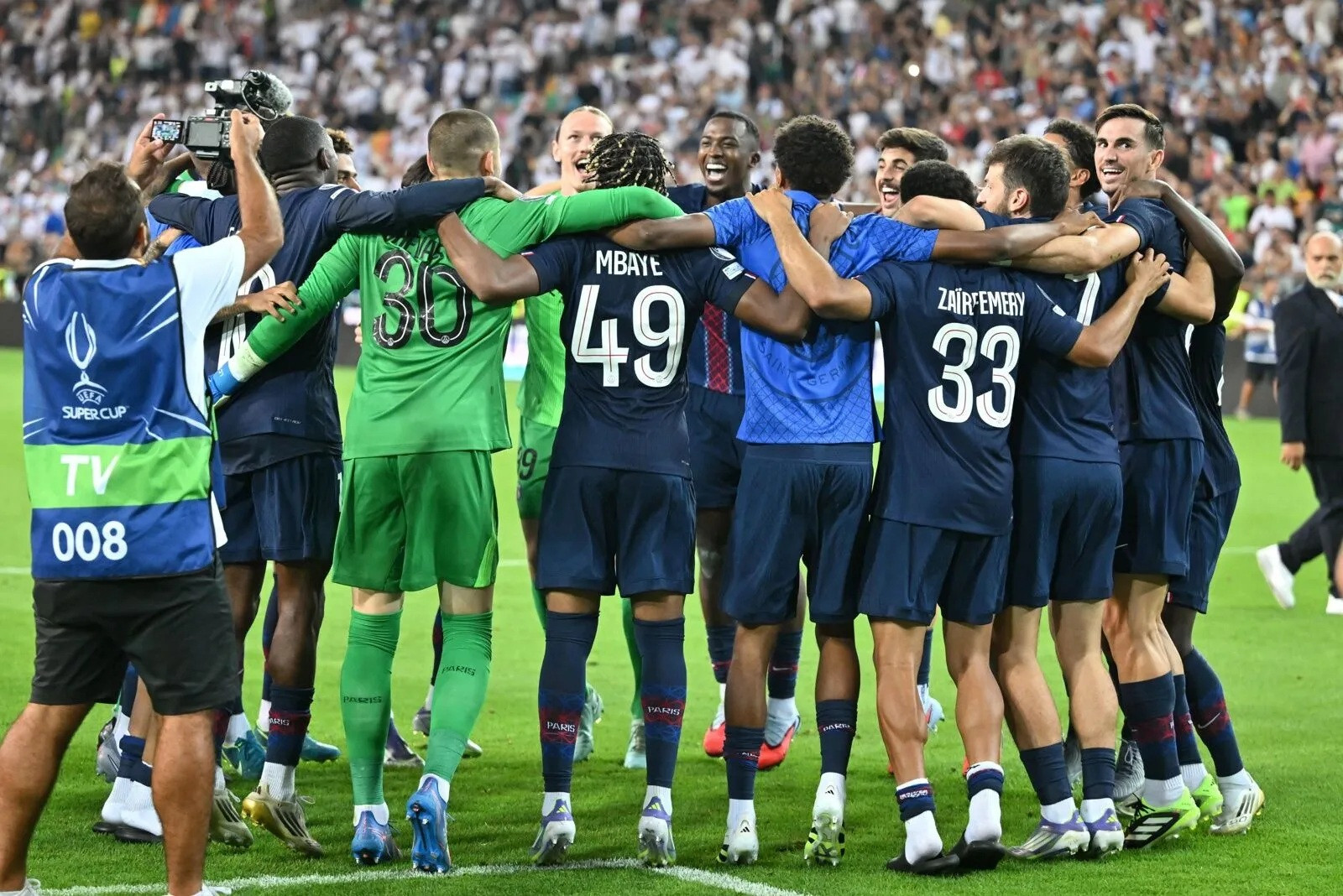 Diario Frontera, Frontera Digital,  Deportes, ,PSG consiguió su primera Supercopa de Europa tras remontar y derrotar al Tottenham en penales