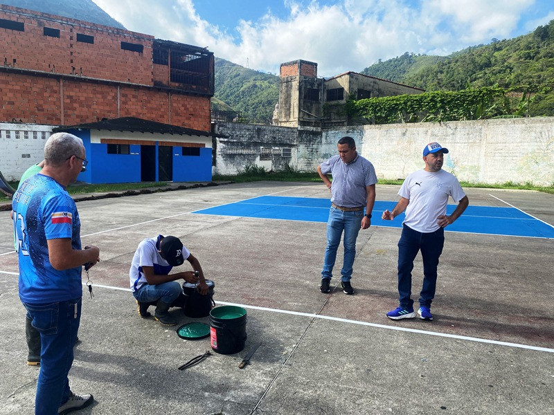 Diario Frontera, Frontera Digital,  Regionales, ,Unidos por el deporte: Gobierno y comunidad mejoran el parque “Domingo Adriani” en Zea