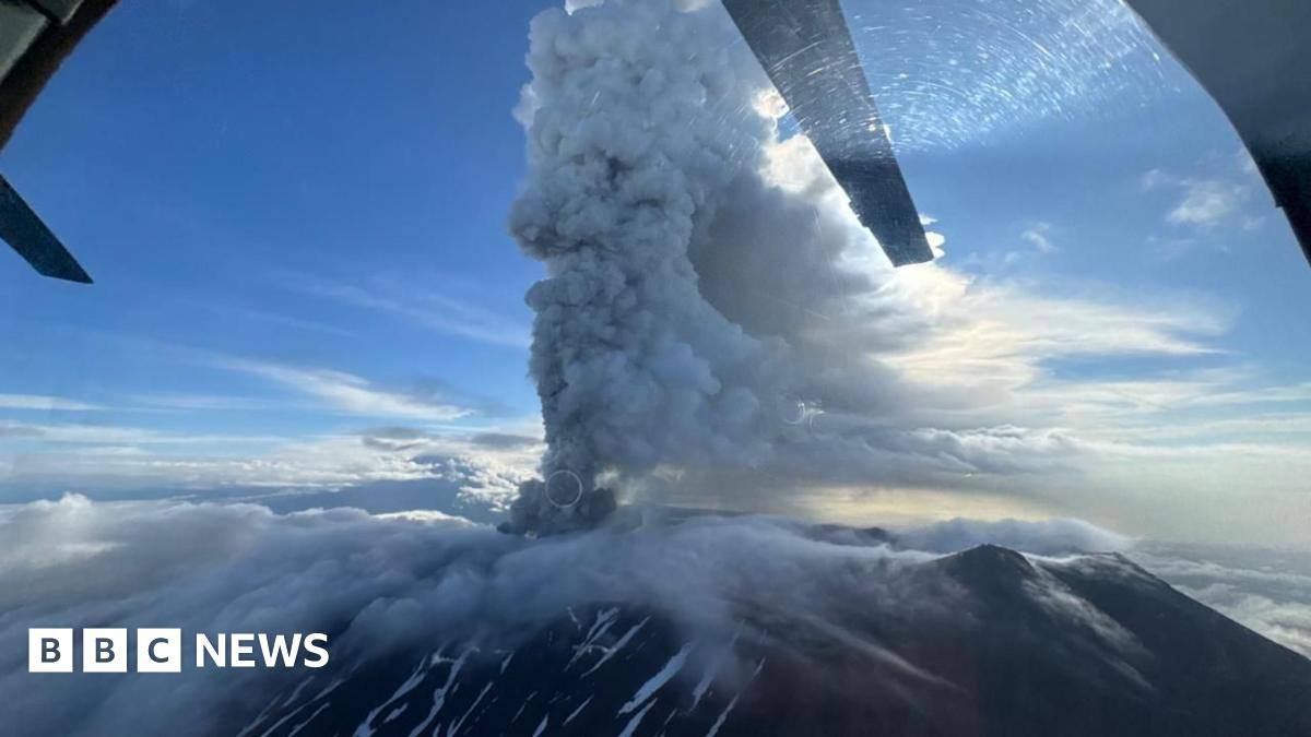 Diario Frontera, Frontera Digital,  Internacionales, ,El volcán Krasheninnikov de Kamchatka entra en erupción por primera vez en 600 años