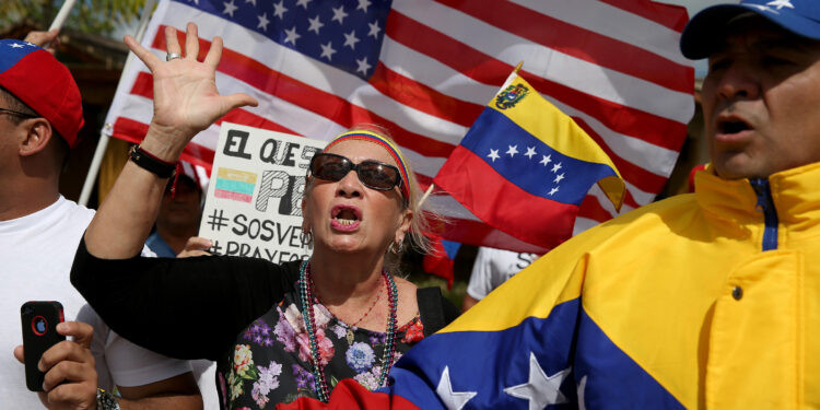 Diario Frontera, Frontera Digital,  Internacionales, ,EE. UU. da límite hasta noviembre para que venezolanos con TPS abandonen el país